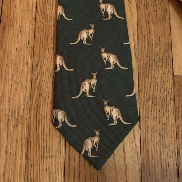 Vintage Woolaby (Australia) Green Wool Kangaroo Tie - Picture 2 of 4